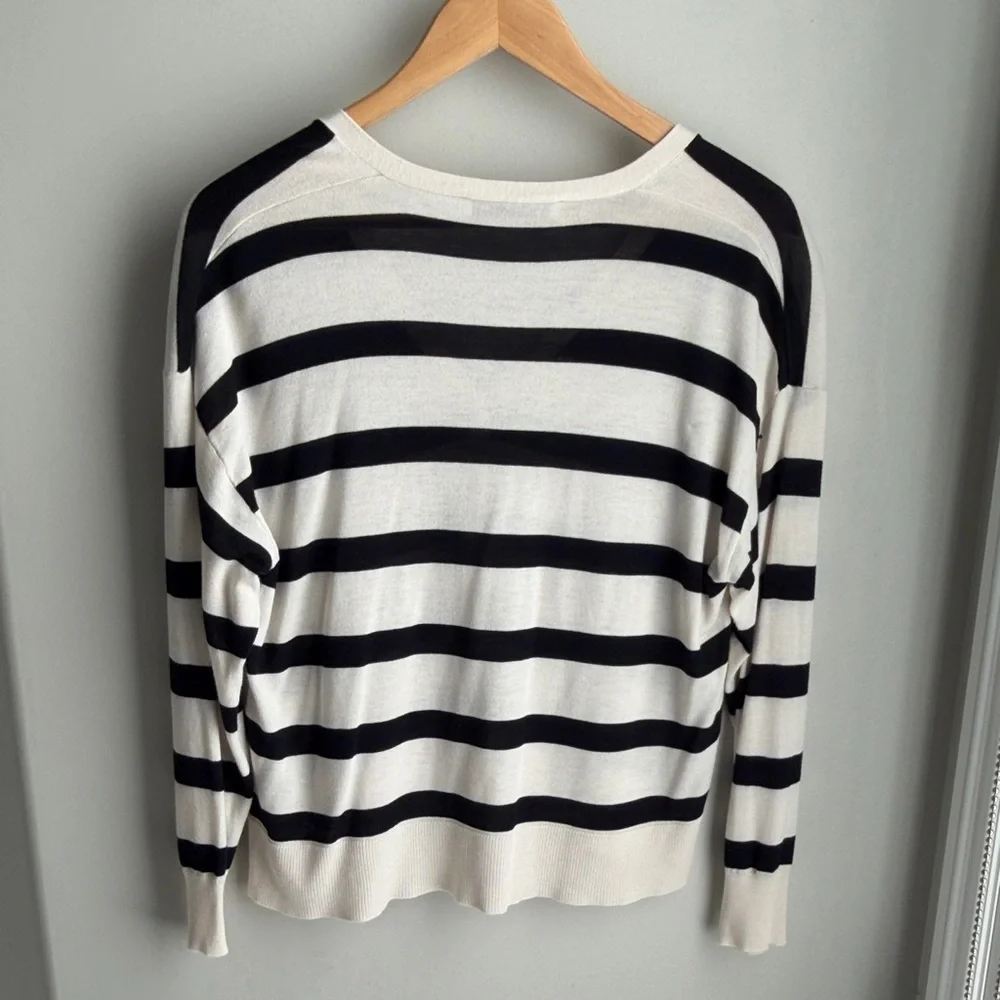 Zara Women's Black and Cream Striped Cardigan - Picture 4 of 4